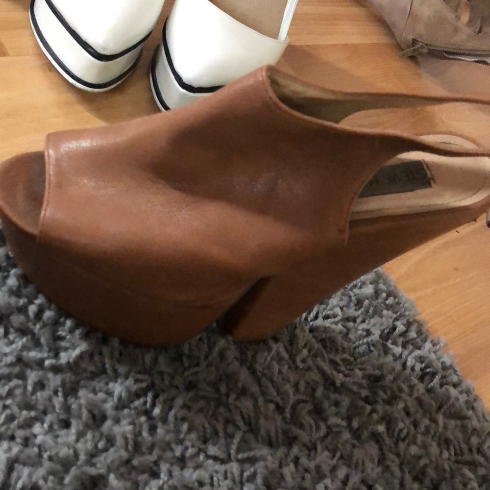 Steve Madden wedges